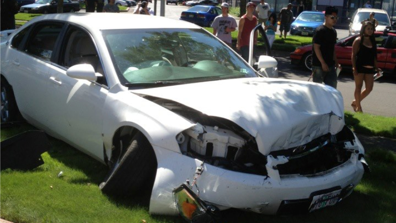 Illustration for article titled How To Completely Destroy Your Impala At A Car Show